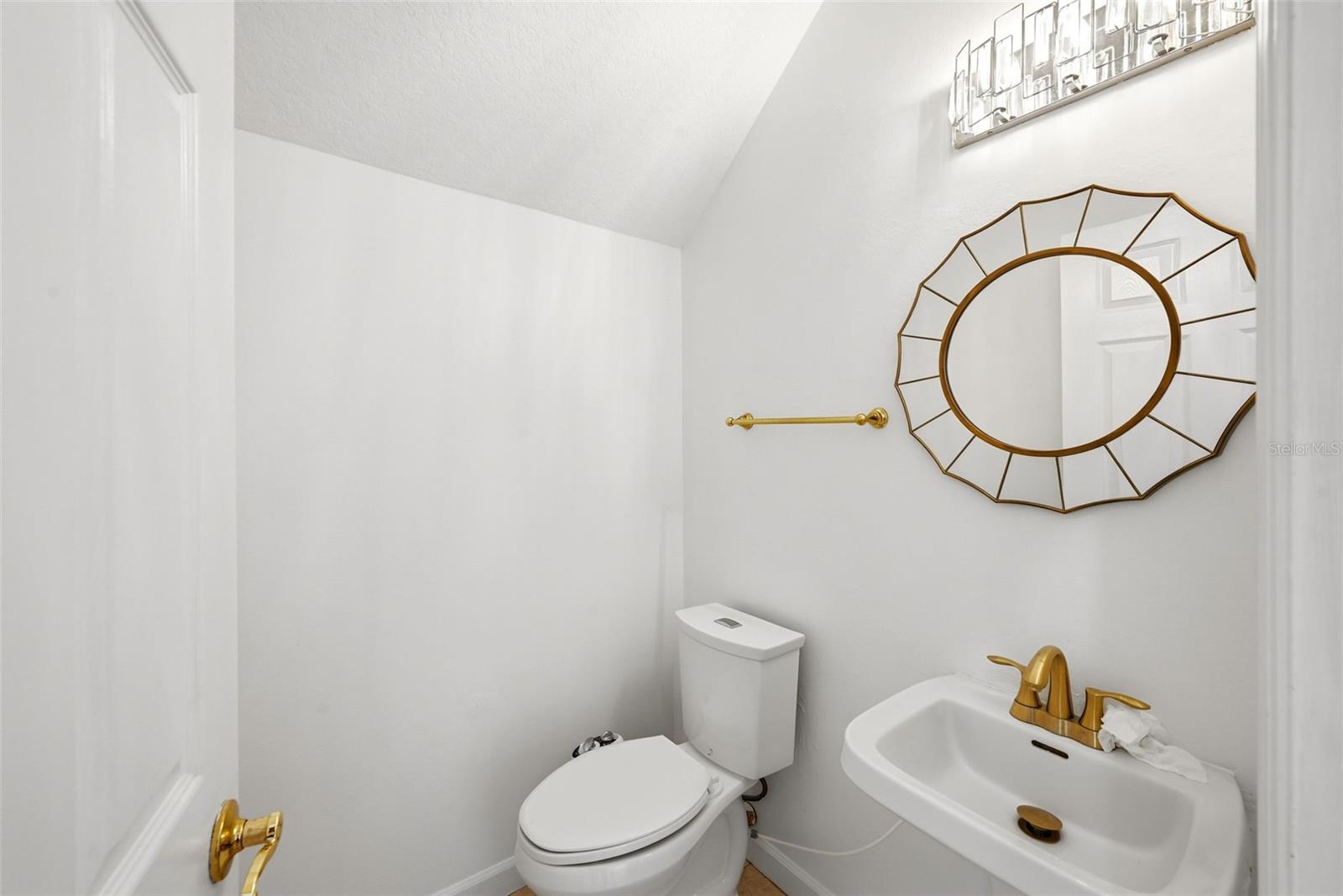 Image 46 of 63 For 8726 Beckingham Place