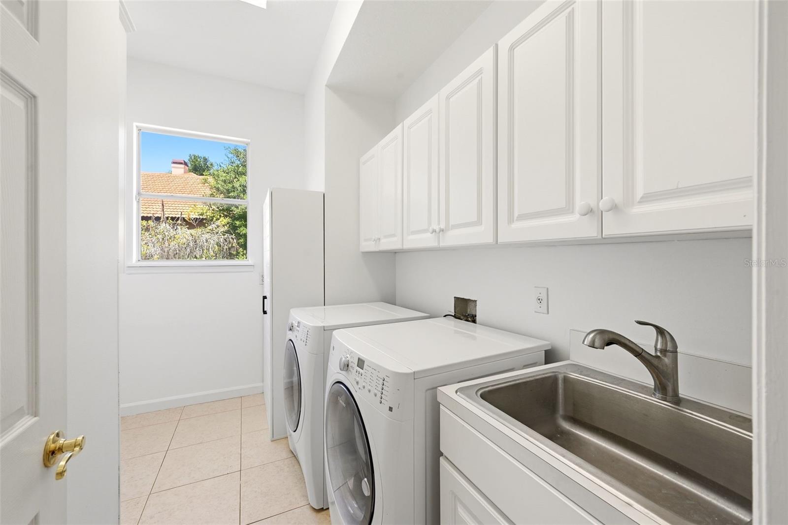 Image 49 of 63 For 8726 Beckingham Place