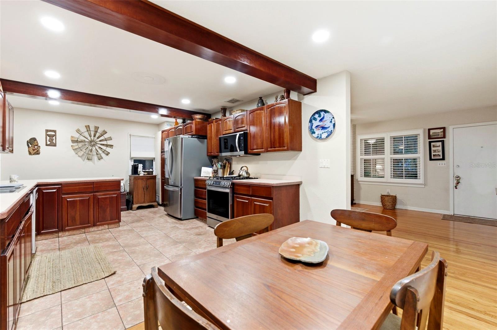 Image 14 of 48 For 501 Broadway