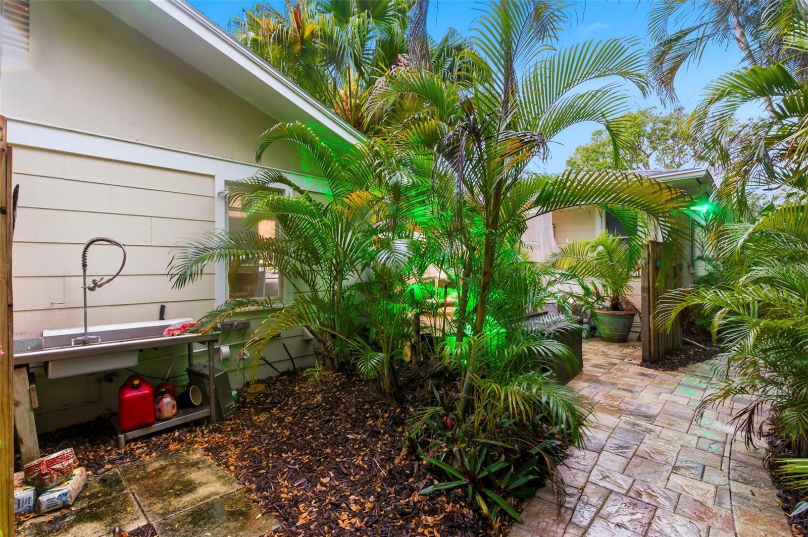 Image 38 of 48 For 501 Broadway