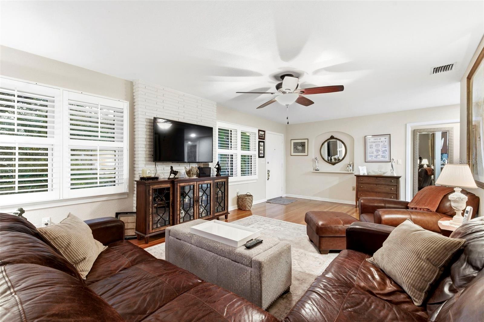 Image 6 of 48 For 501 Broadway