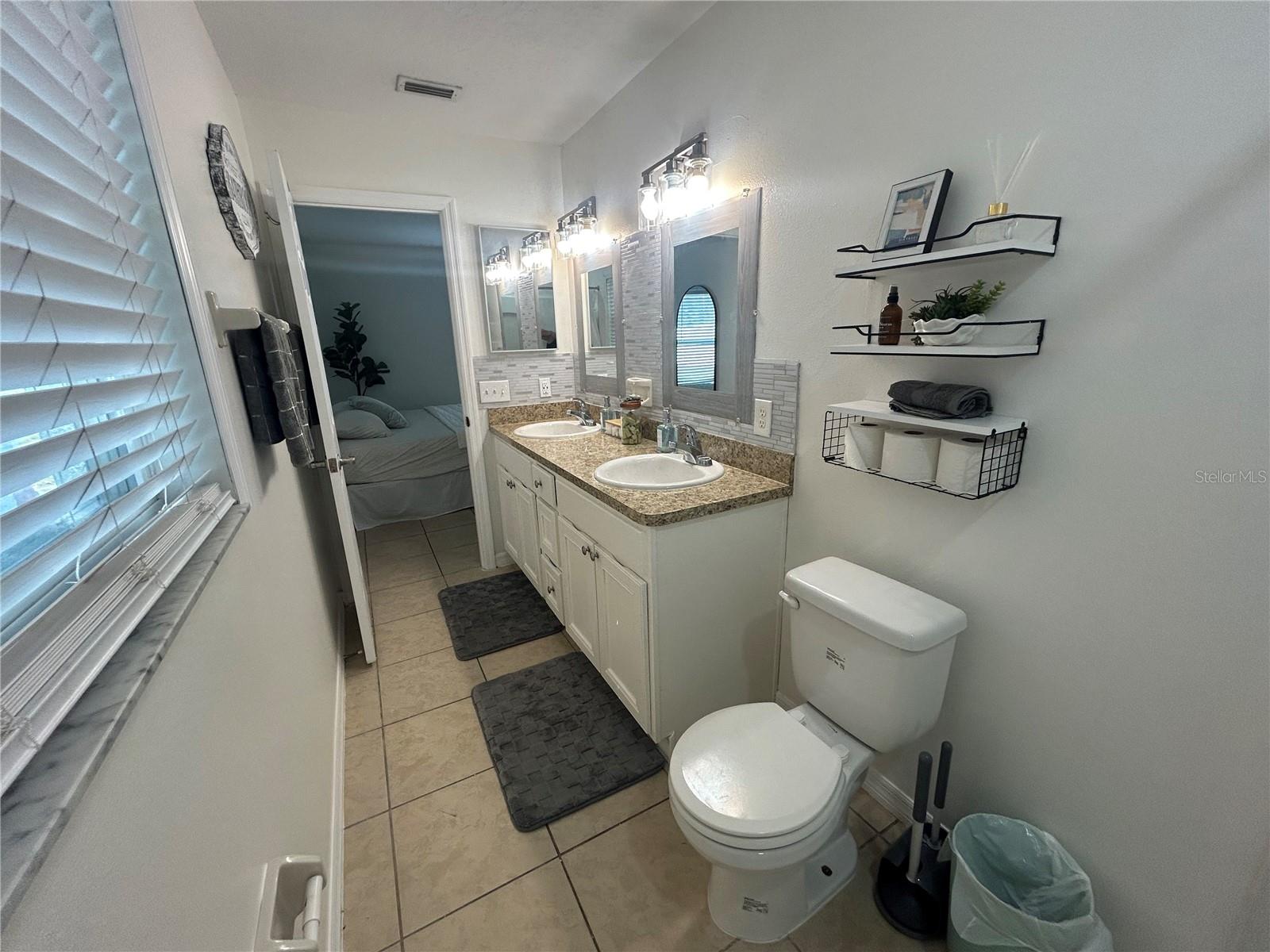 Image 29 of 31 For 1149 Ruby Street