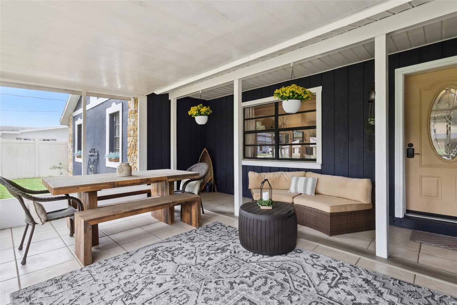 Image 3 of 40 For 27627 Lois Drive