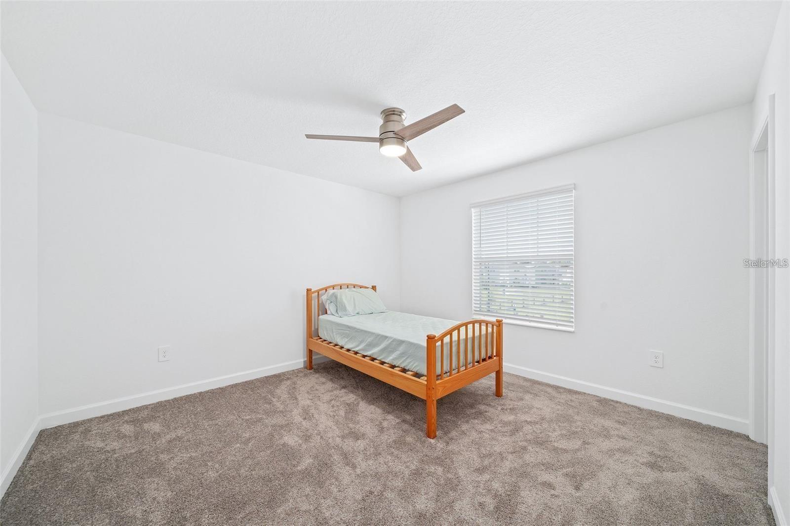 Image 9 of 23 For 9715 Introduction Way