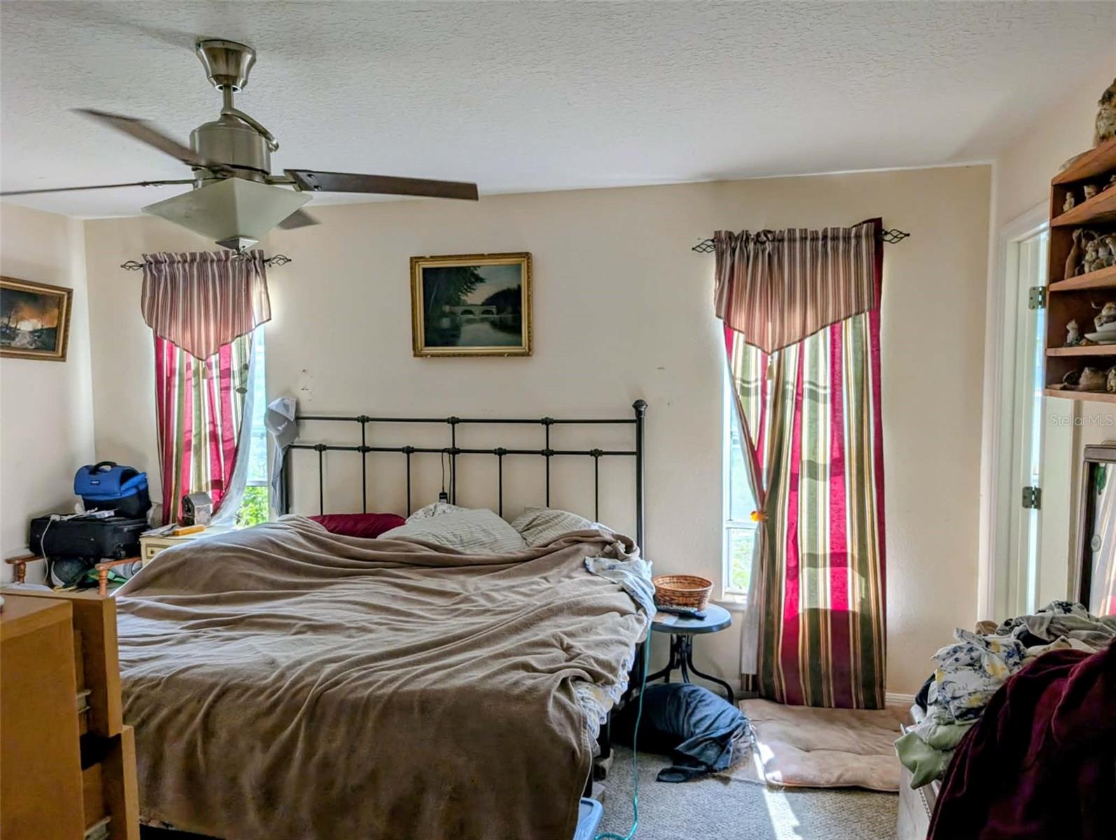 Listing photo id 5 for 35819 Nova Lane