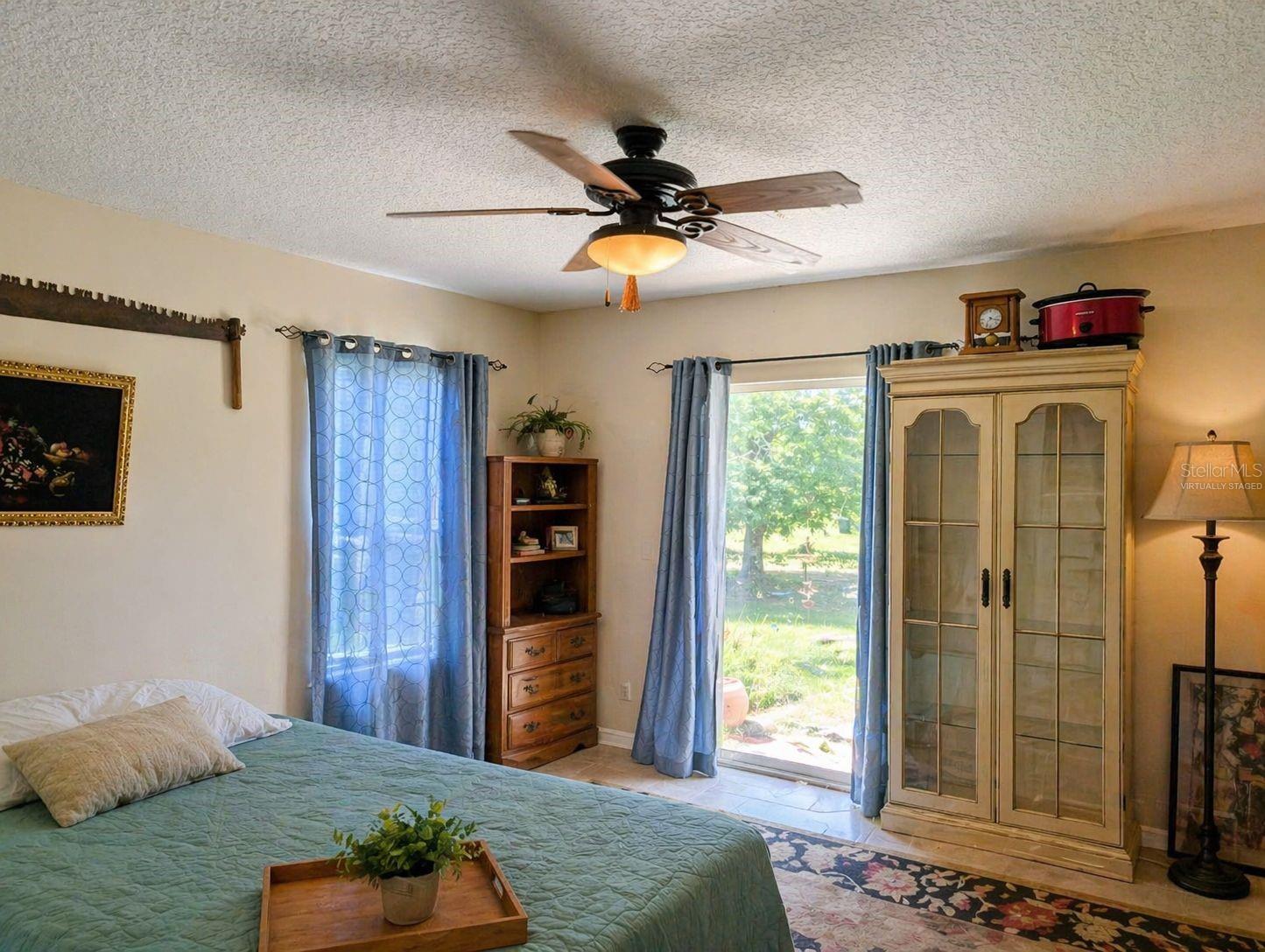 Listing photo id 6 for 35819 Nova Lane