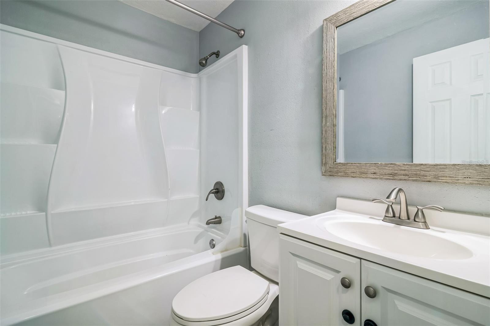 Image 10 of 13 For 5243 114th Street