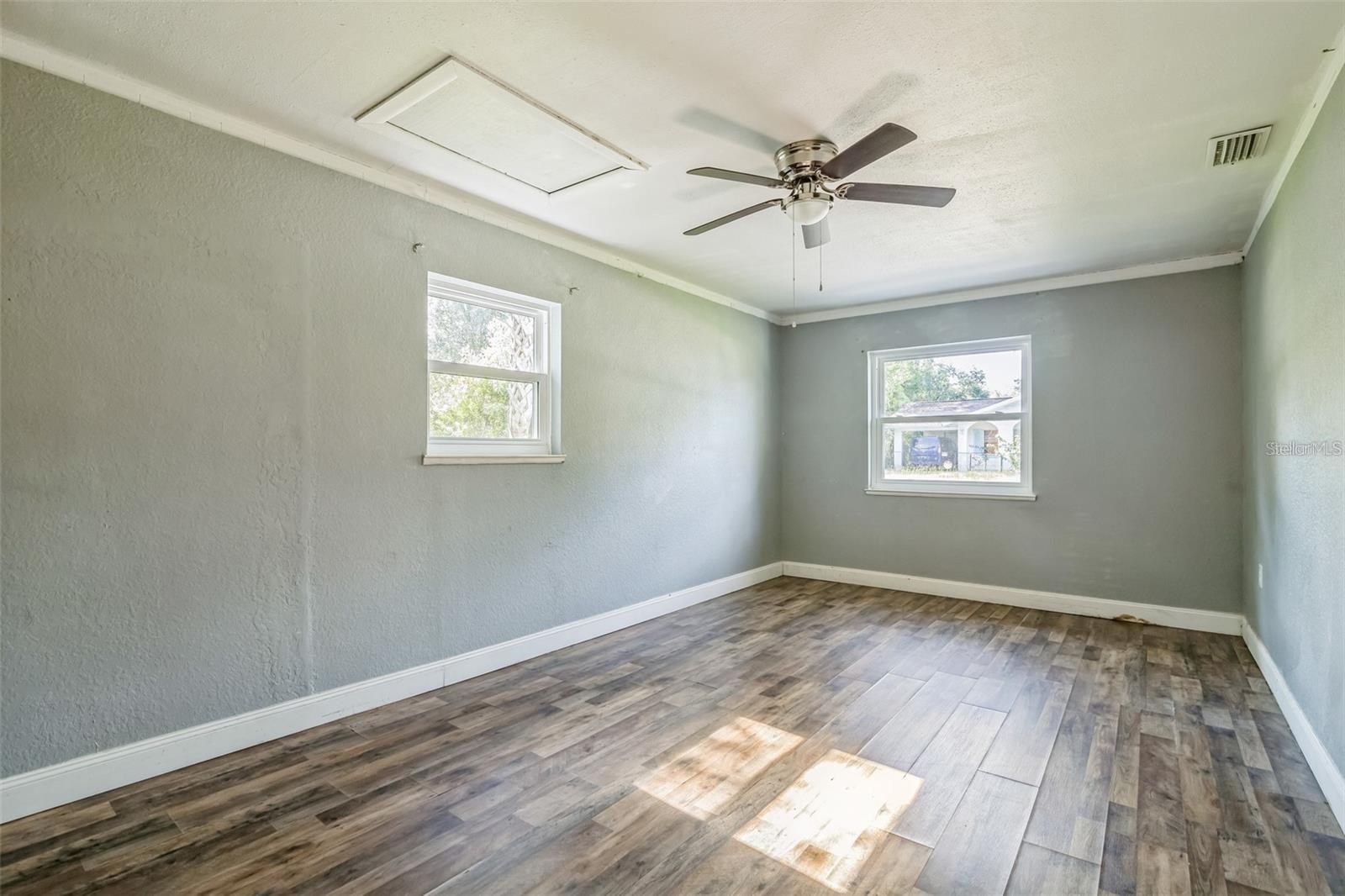 Image 11 of 13 For 5243 114th Street