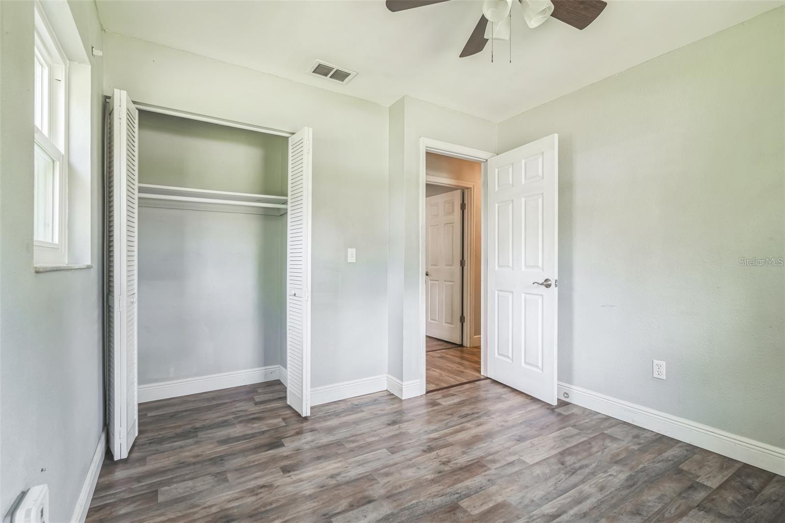 Image 7 of 13 For 5243 114th Street