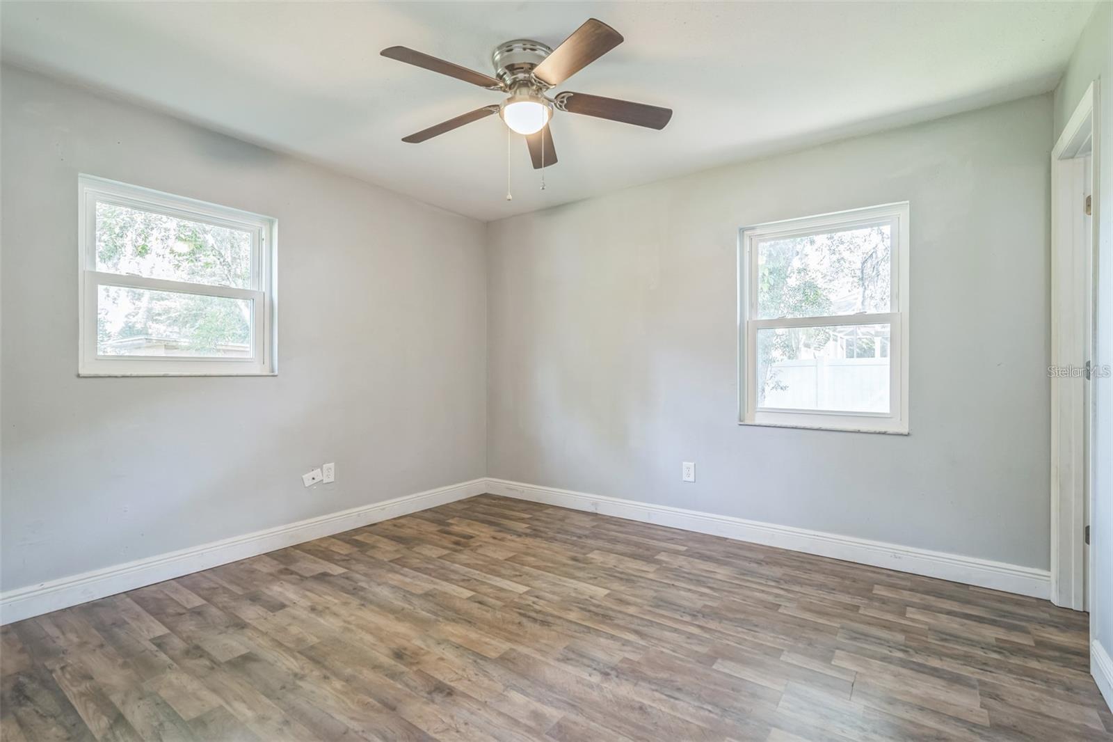 Image 8 of 13 For 5243 114th Street