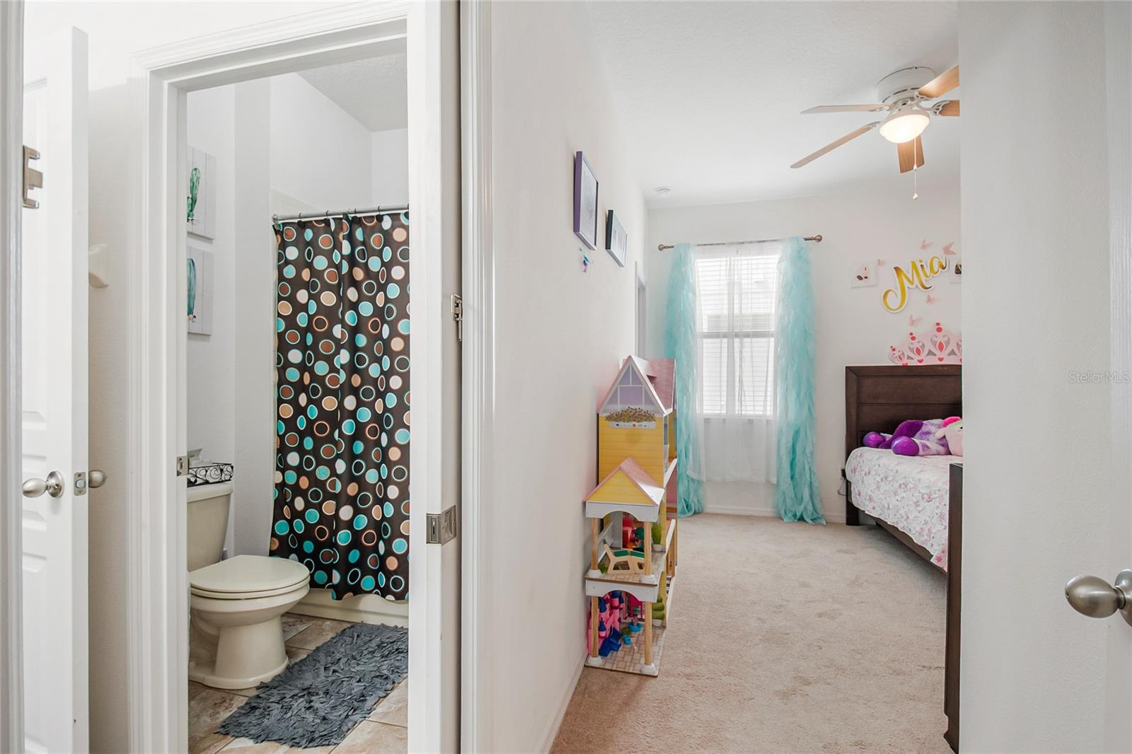 Image 17 of 52 For 4842 Ashurst Street