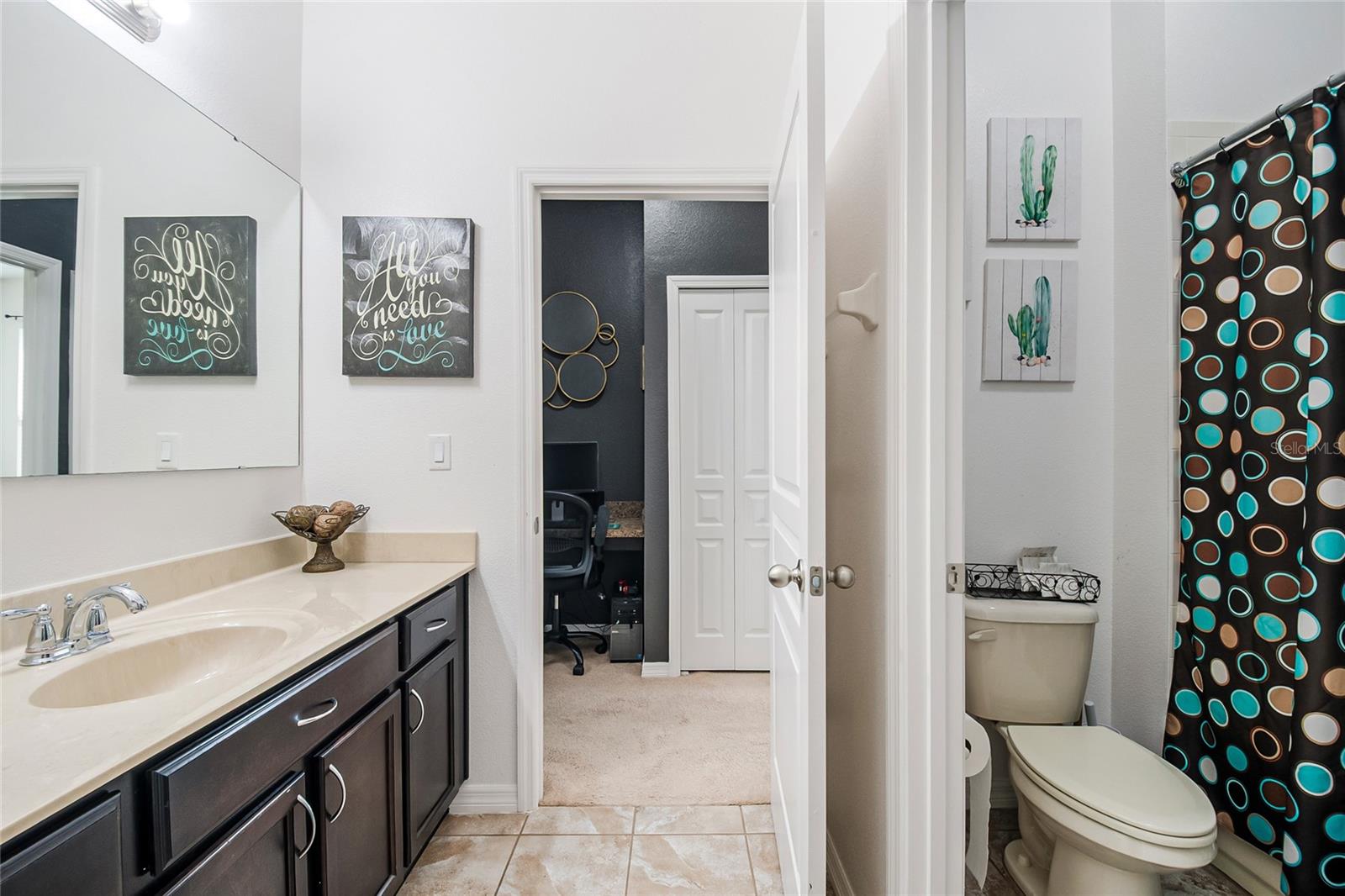 Image 18 of 52 For 4842 Ashurst Street