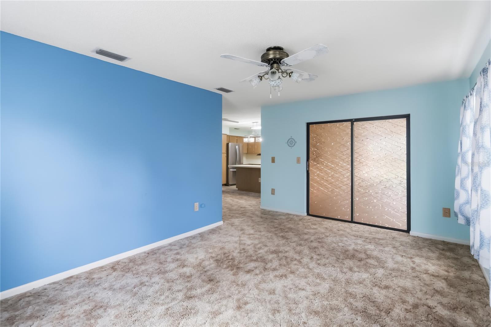 Image 12 of 30 For 513 California Avenue