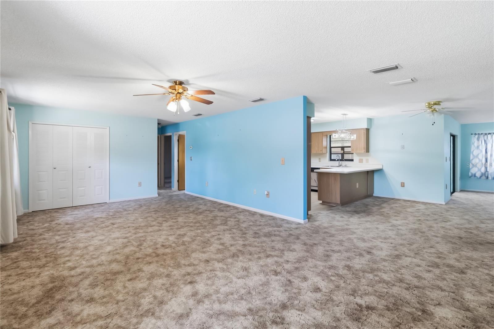 Image 4 of 30 For 513 California Avenue