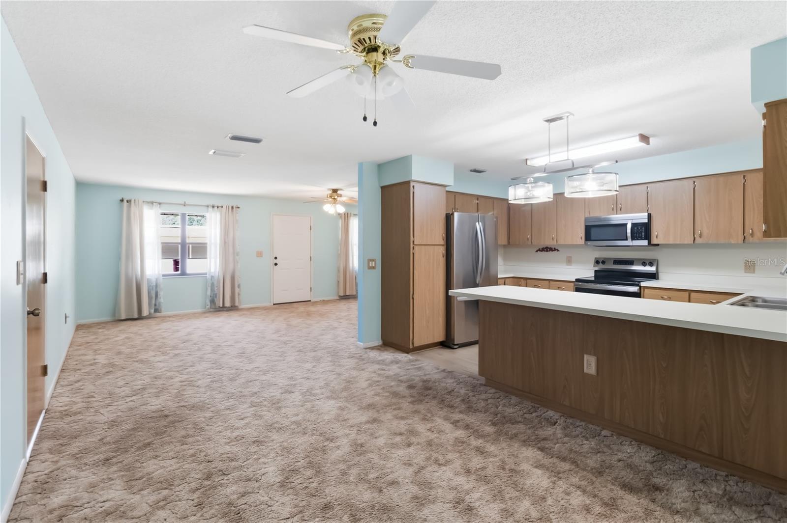 Image 7 of 30 For 513 California Avenue