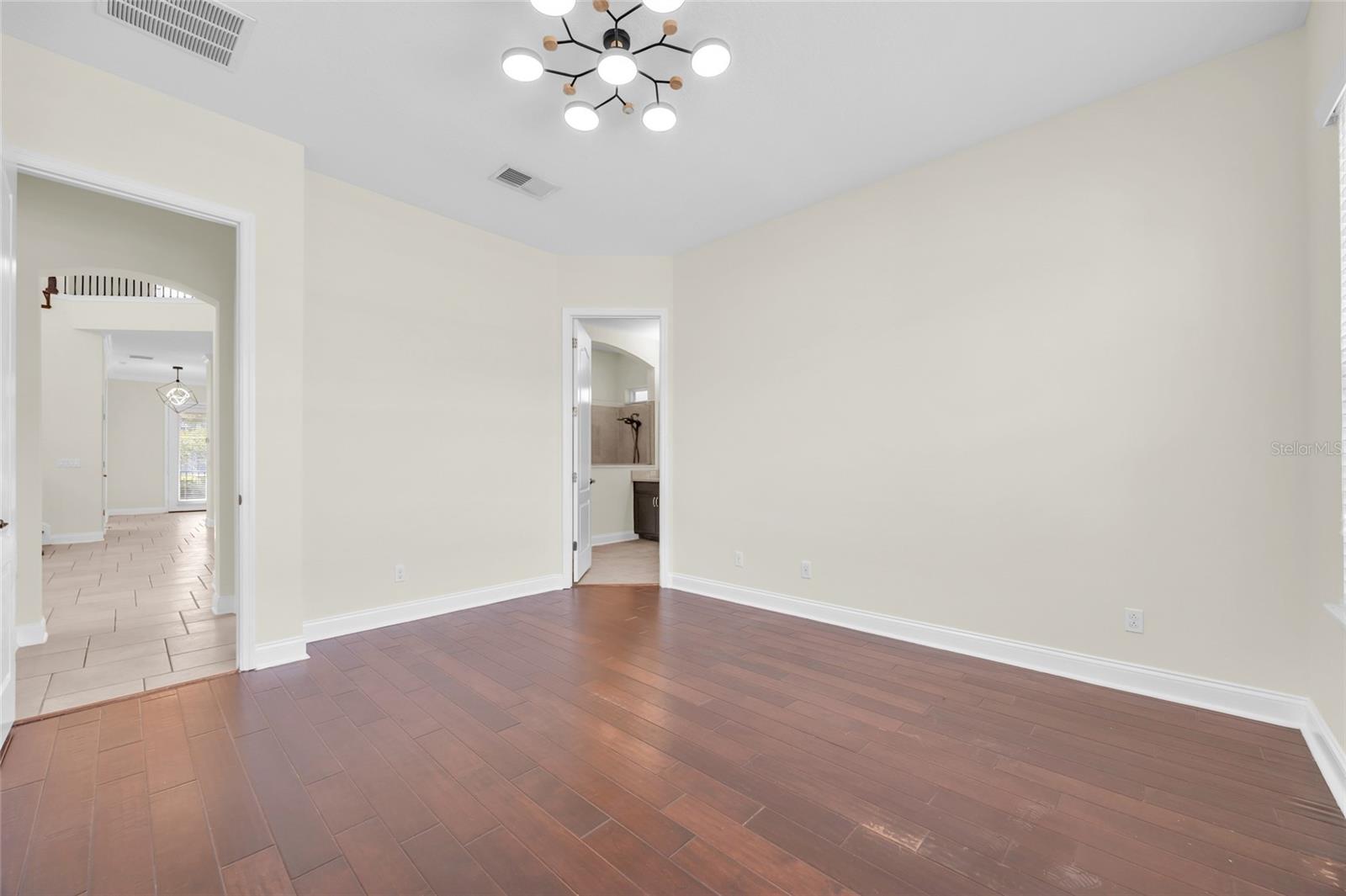 Image 37 of 81 For 8636 Tavistock Lakes Boulevard