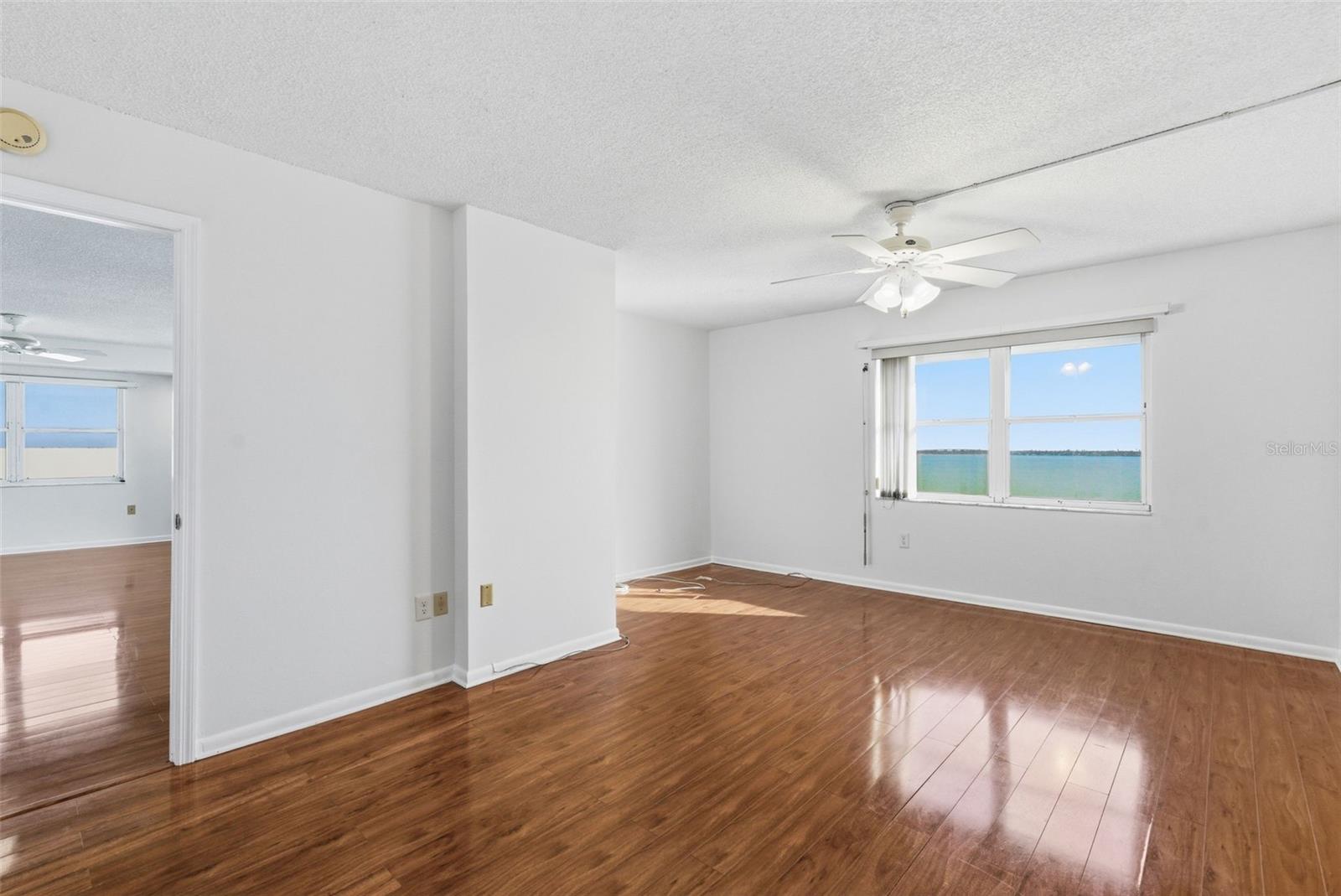 Image 18 of 71 For 5980 Shore Boulevard S 901