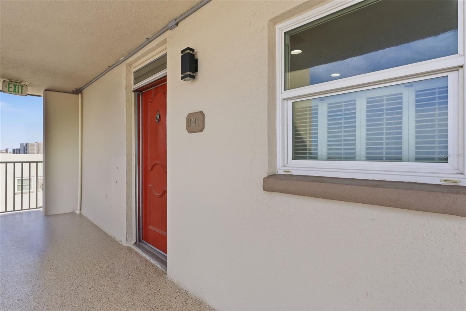 Image 2 of 71 For 5980 Shore Boulevard S 901