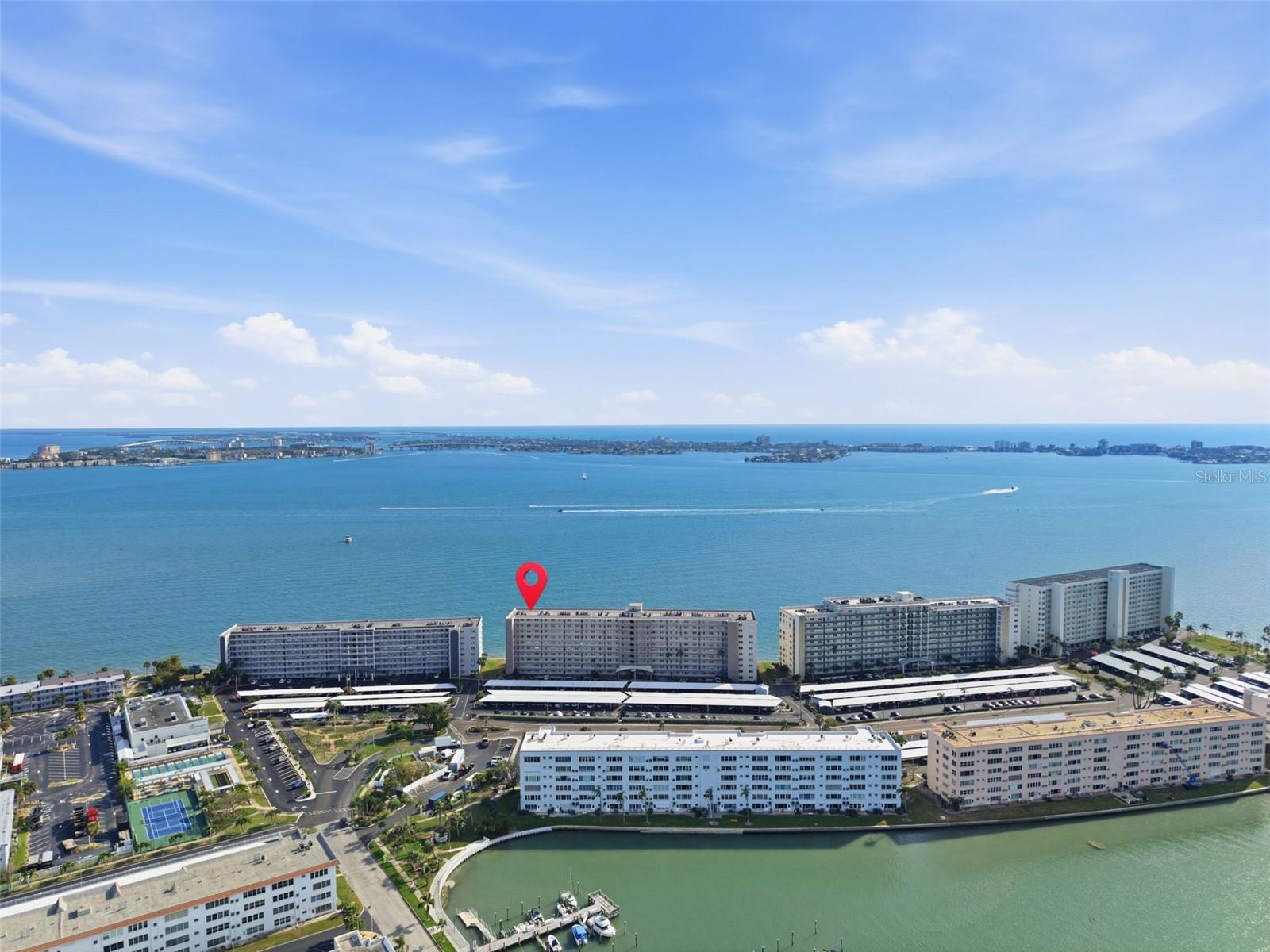 Image 38 of 71 For 5980 Shore Boulevard S 901