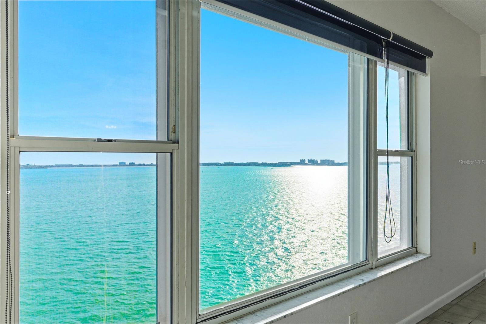 Image 4 of 71 For 5980 Shore Boulevard S 901