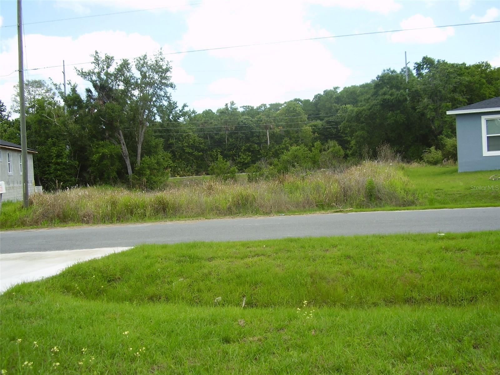 Image 2 of 11 For 1409 Teal Drive