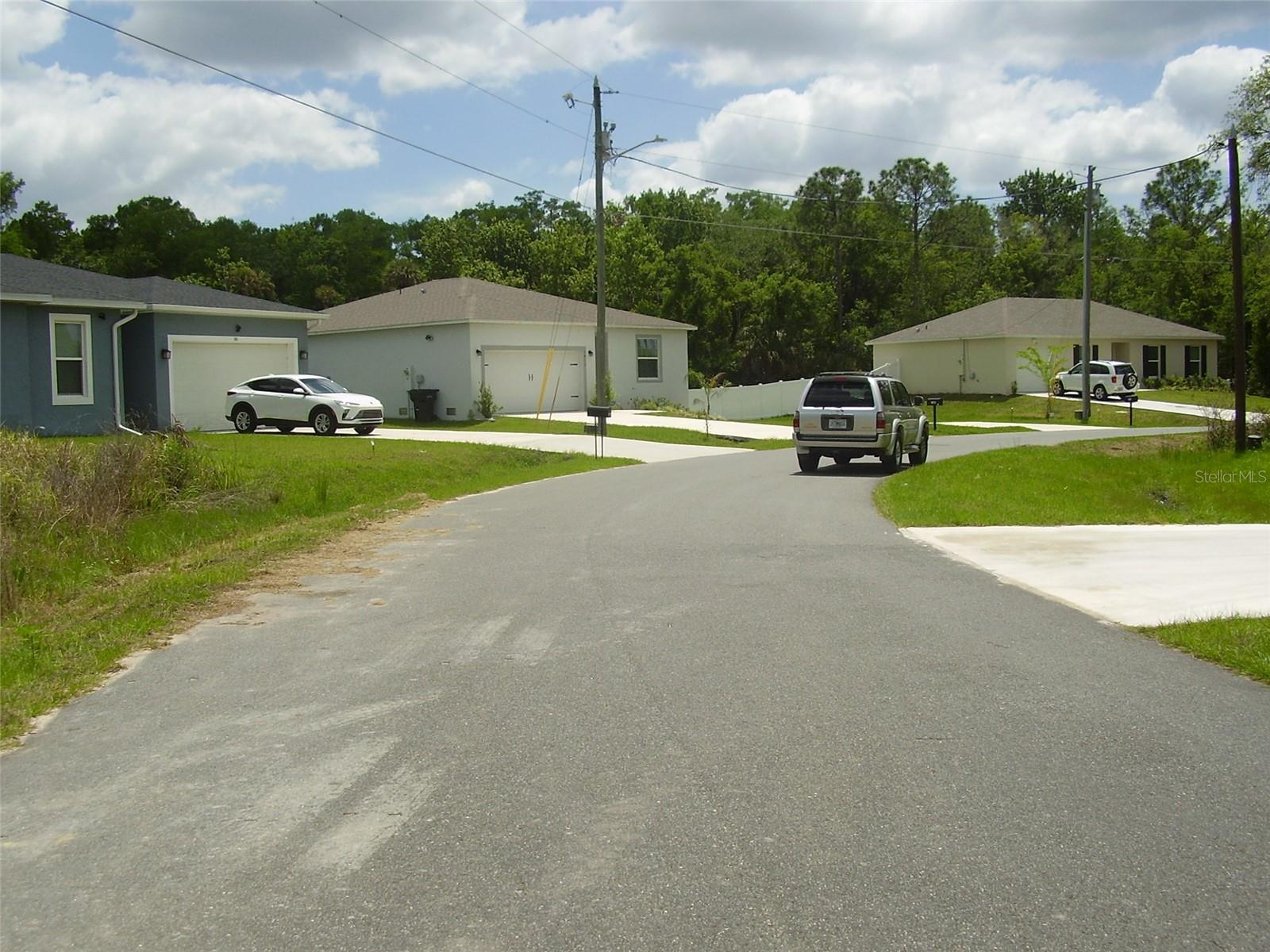 Image 8 of 11 For 1409 Teal Drive