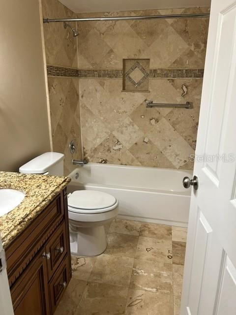 Image 6 of 12 For 130 Jasmine Woods Court 9b