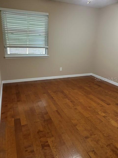 Image 7 of 12 For 130 Jasmine Woods Court 9b