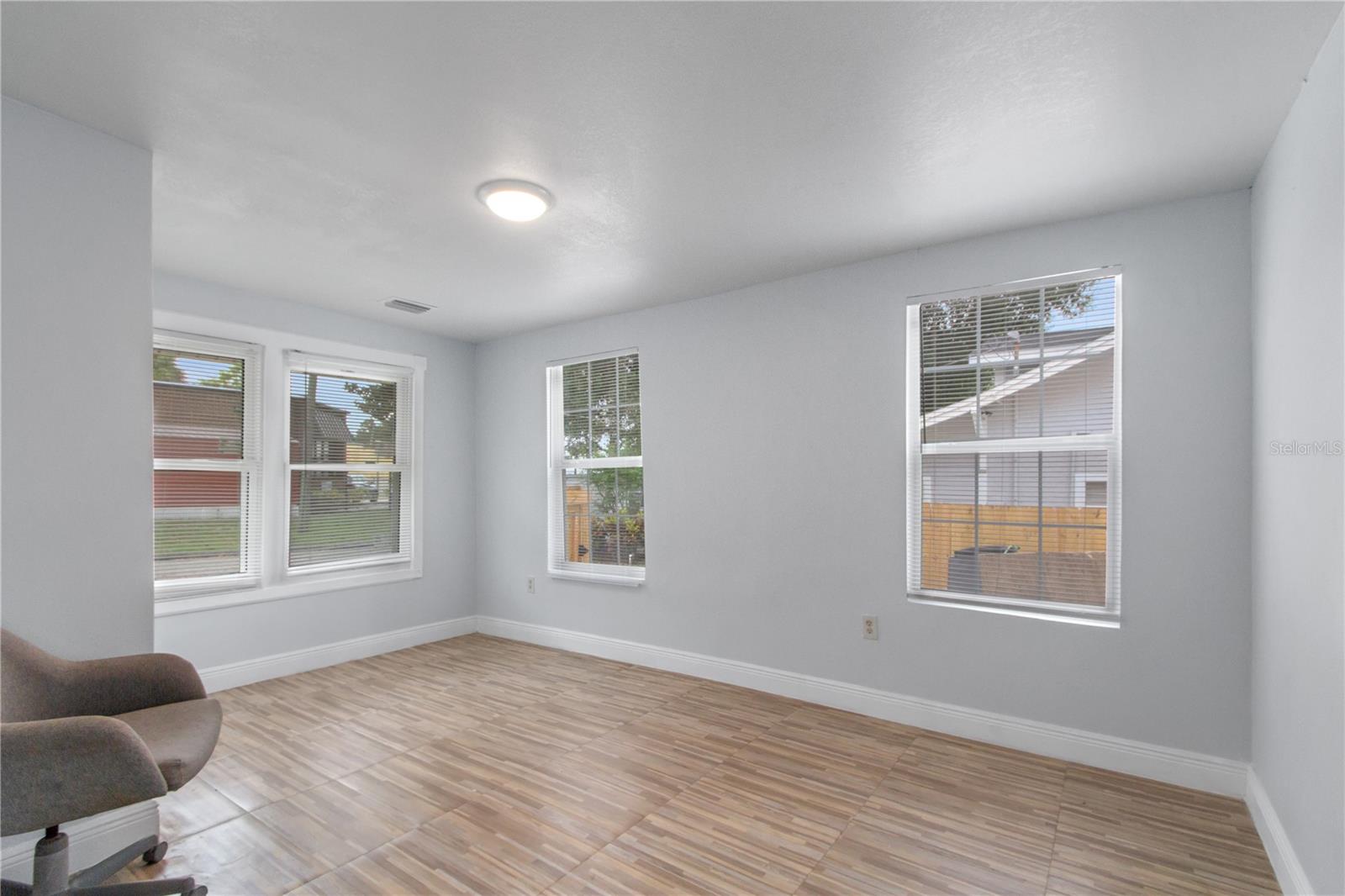 Image 7 of 12 For 8514 Mitchell Avenue