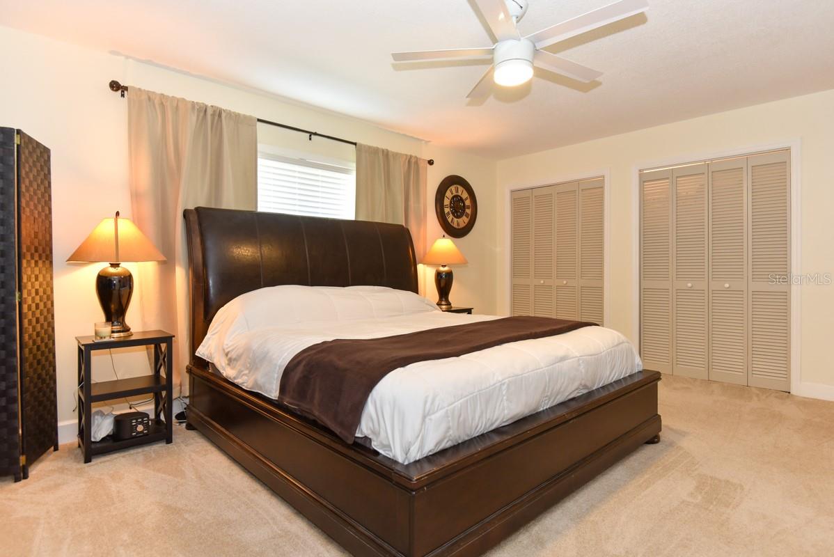 Image 22 of 43 For 213 Riverbend Road