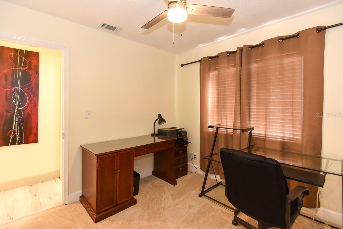 Image 30 of 43 For 213 Riverbend Road