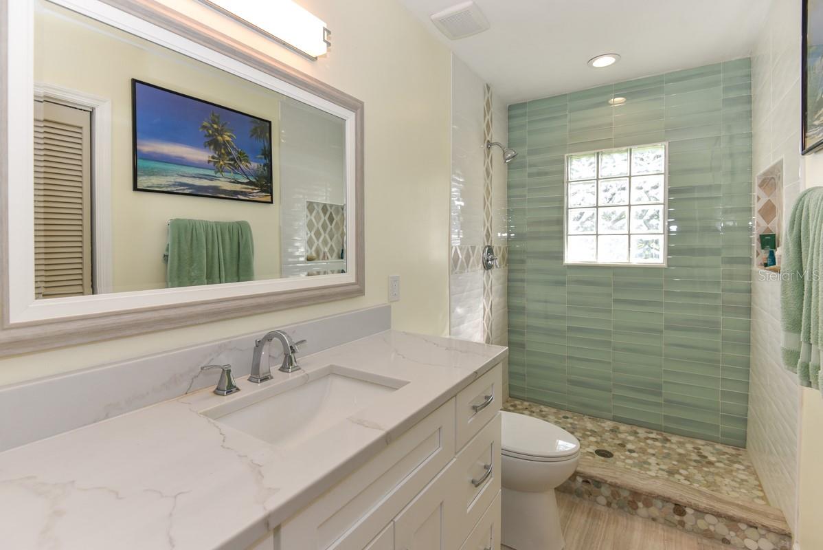 Image 32 of 43 For 213 Riverbend Road