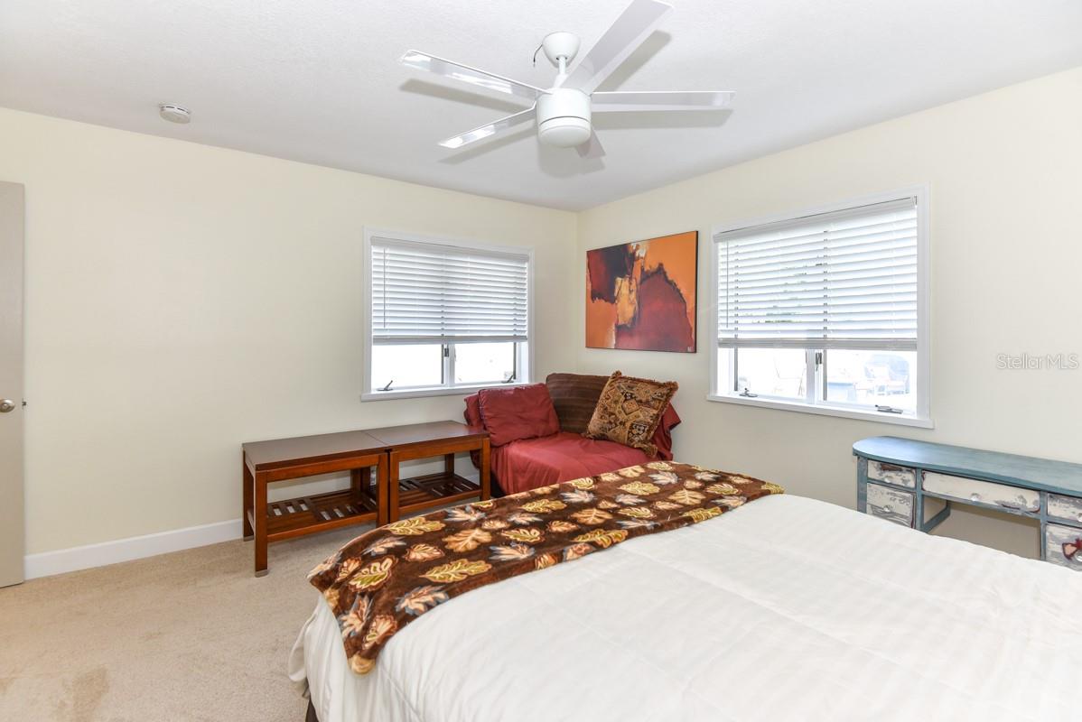 Image 36 of 43 For 213 Riverbend Road