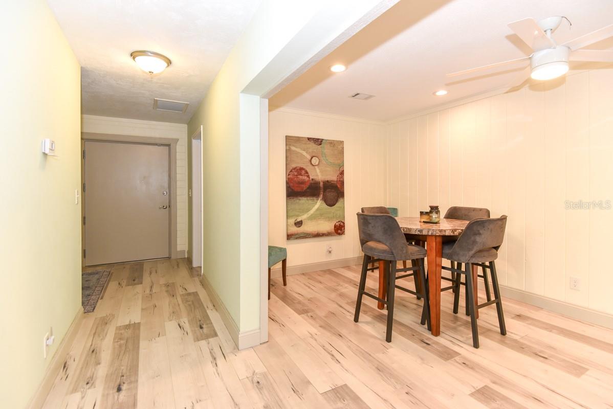 Image 41 of 43 For 213 Riverbend Road