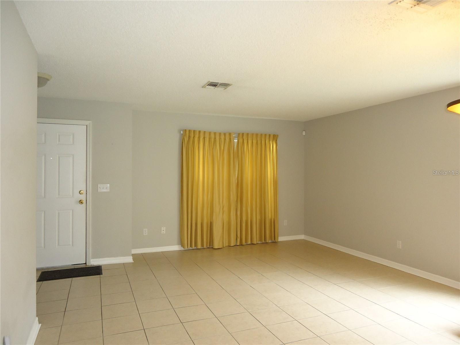 Image 13 of 23 For 121 Bristol Forest Trail