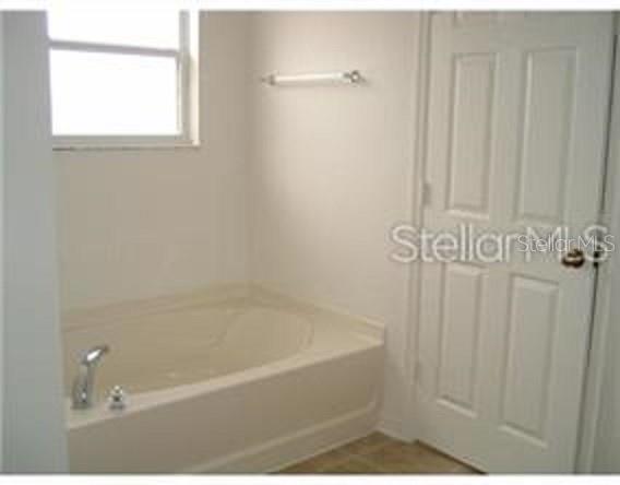 Image 17 of 23 For 121 Bristol Forest Trail