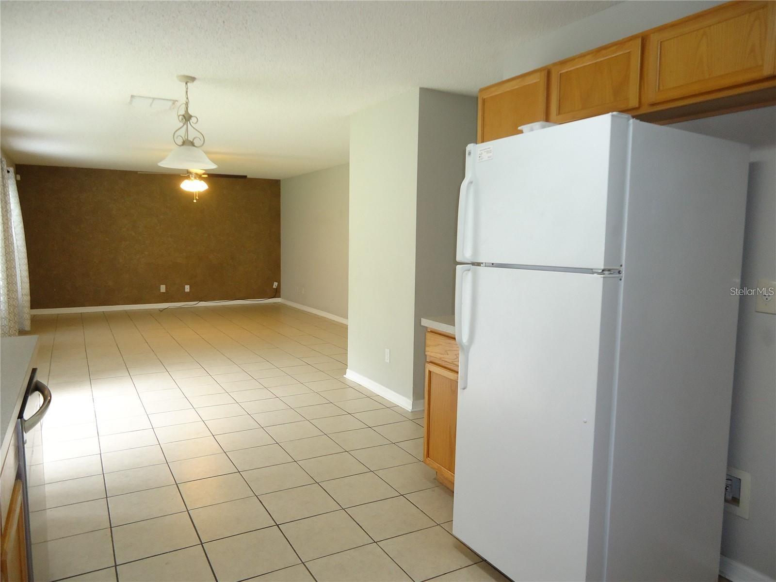 Image 9 of 23 For 121 Bristol Forest Trail