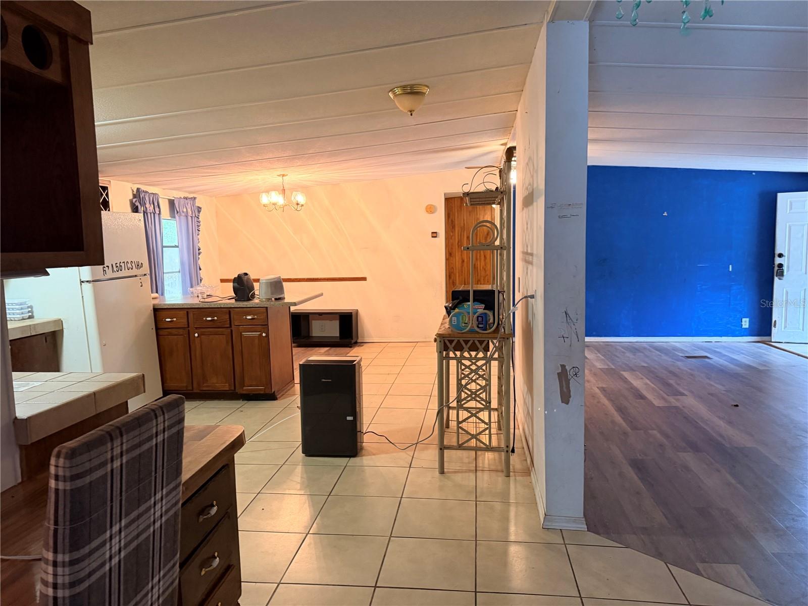 Image 10 of 38 For 24021 Armadillo Road