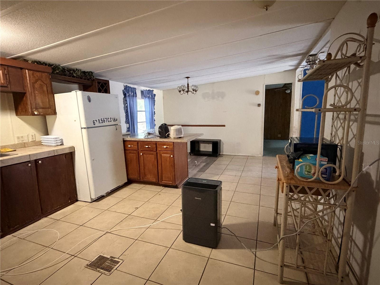 Image 14 of 38 For 24021 Armadillo Road