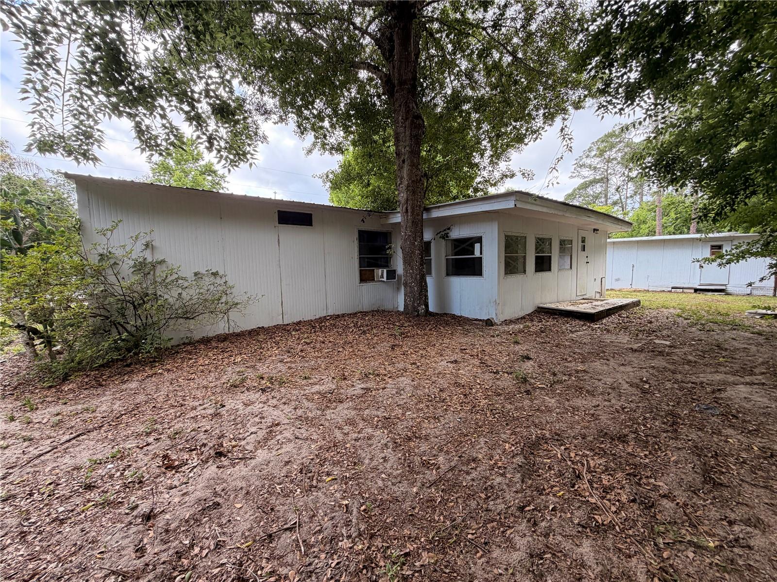 Image 29 of 38 For 24021 Armadillo Road