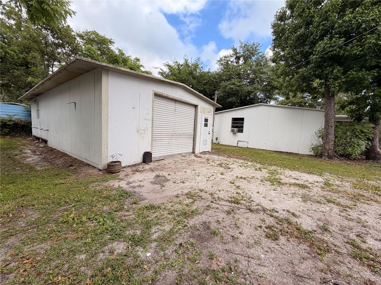Image 31 of 38 For 24021 Armadillo Road