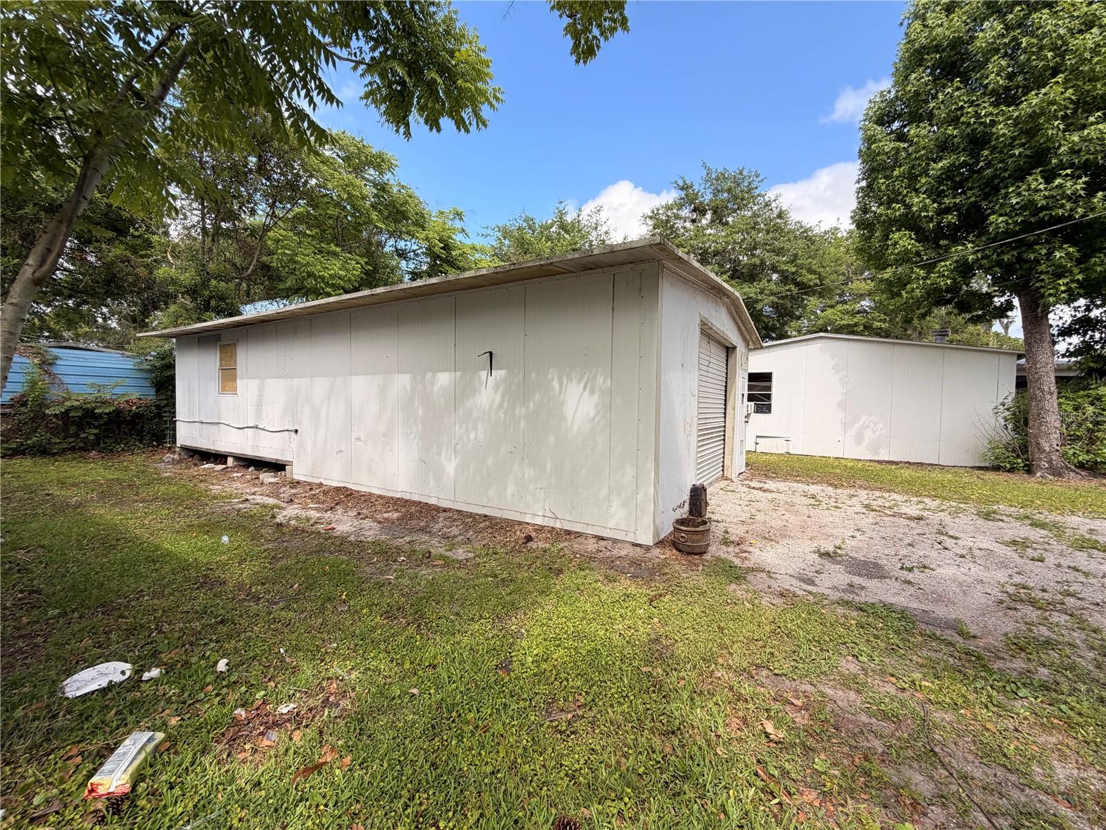 Image 32 of 38 For 24021 Armadillo Road