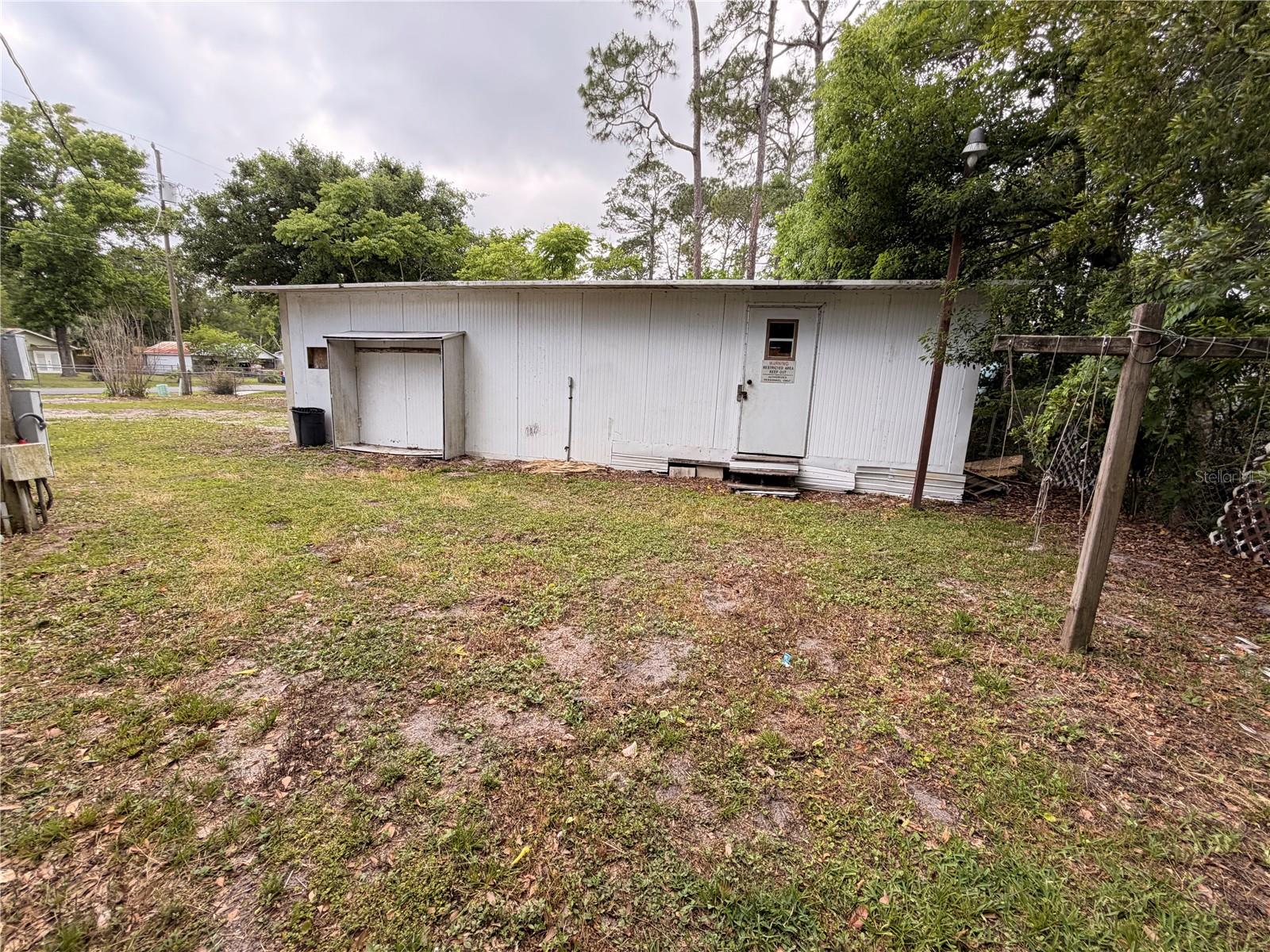 Image 36 of 38 For 24021 Armadillo Road
