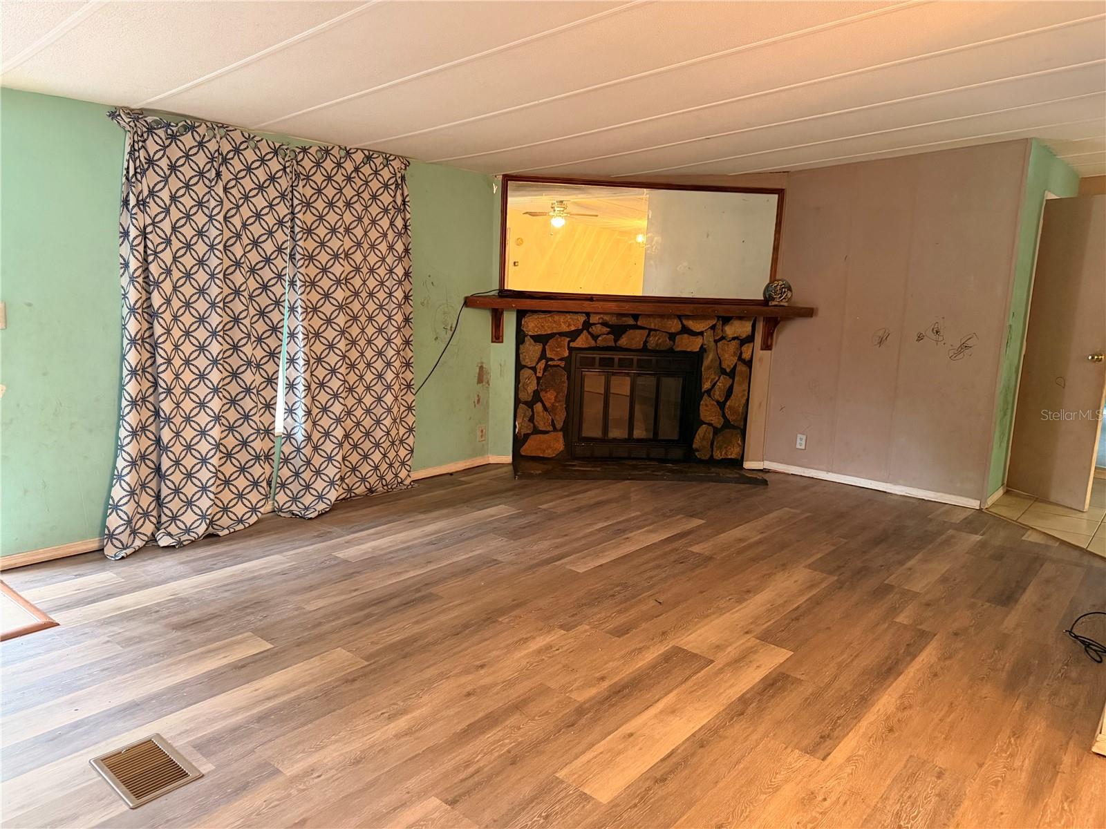 Image 6 of 38 For 24021 Armadillo Road