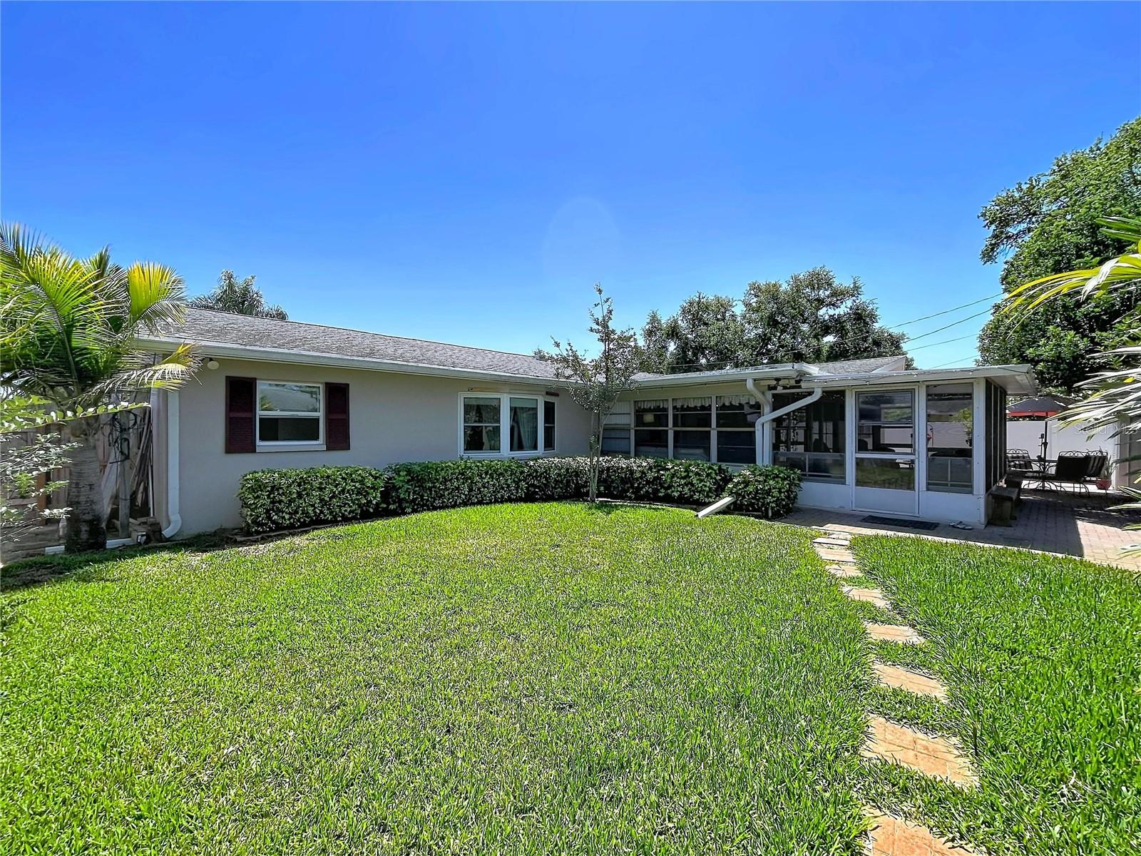 Image 18 of 24 For 1858 Paradise Lane