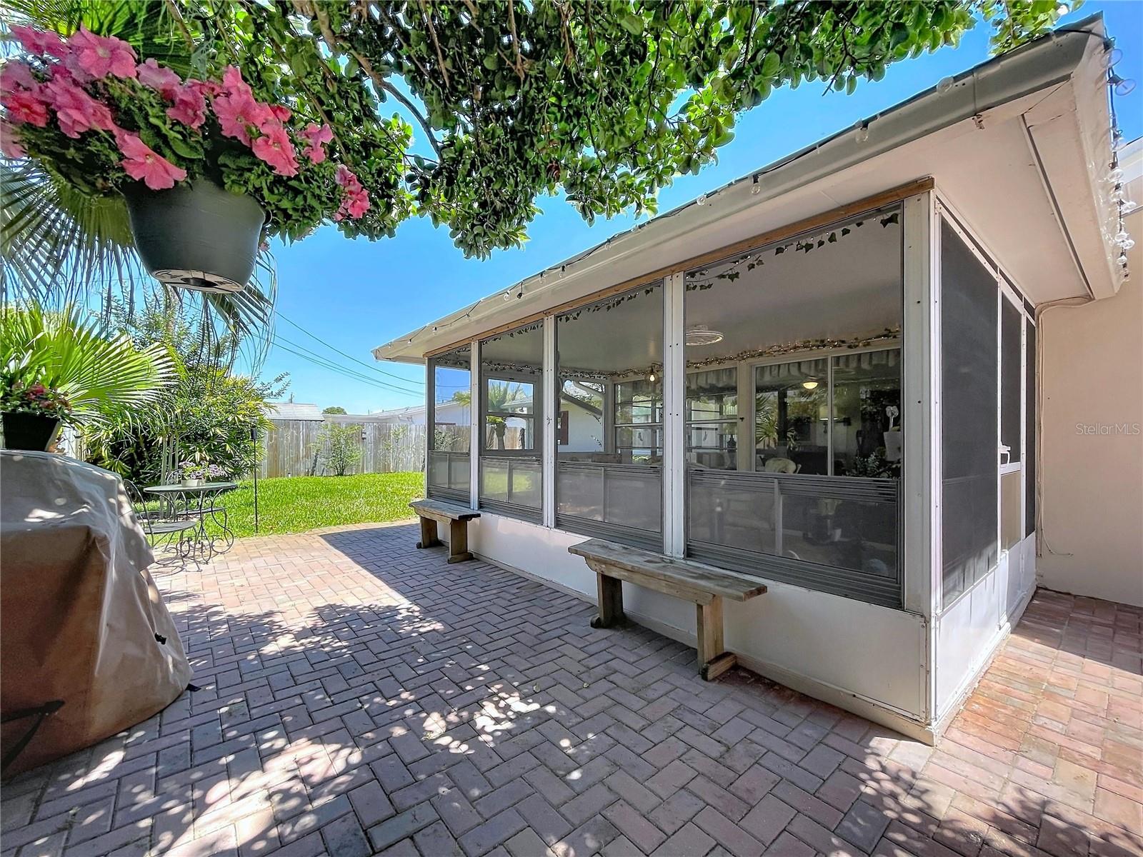 Image 19 of 24 For 1858 Paradise Lane