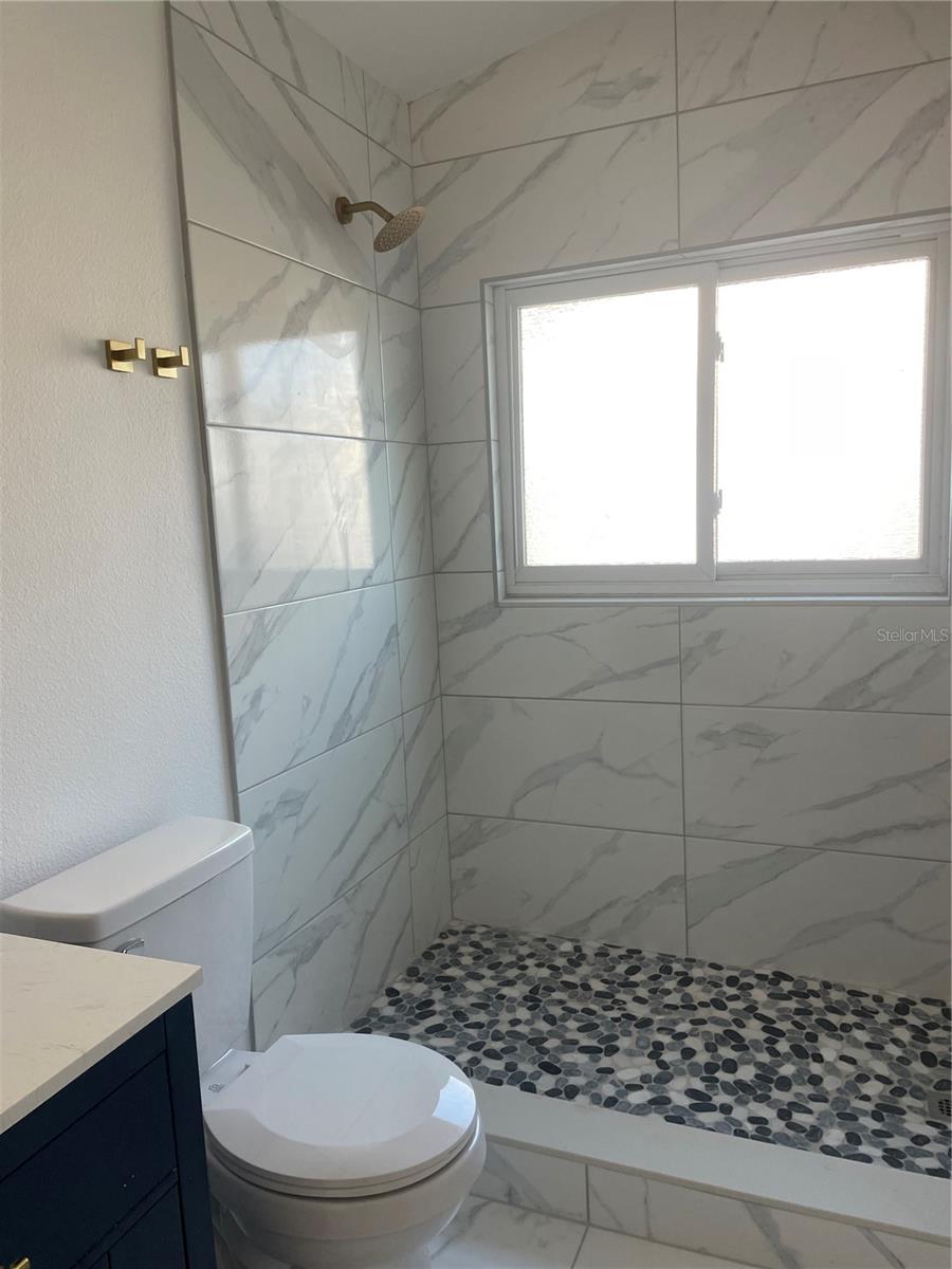 Image 3 of 15 For 1367 Hensley Drive