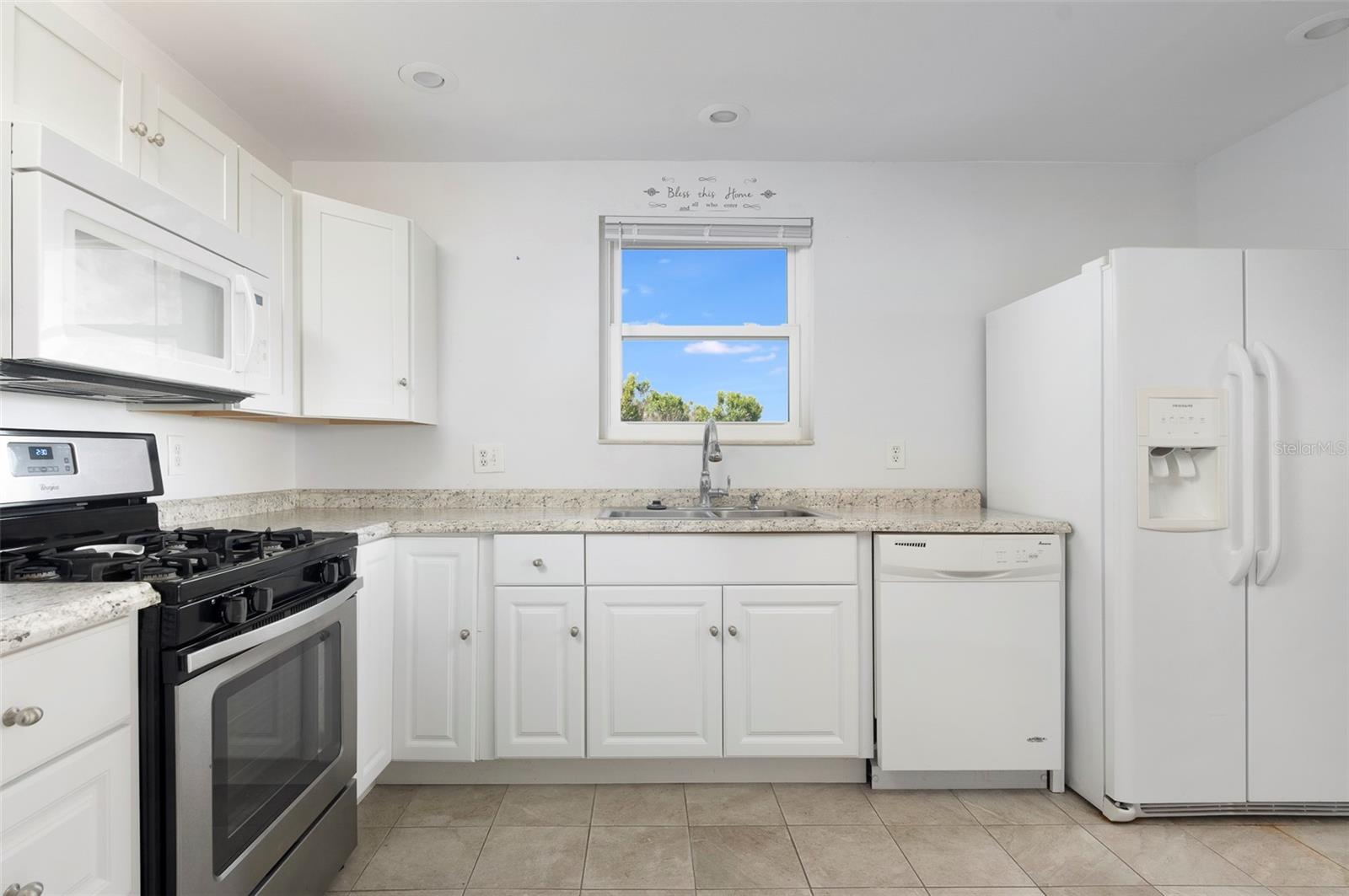 Image 9 of 23 For 5603 80th Street N 516