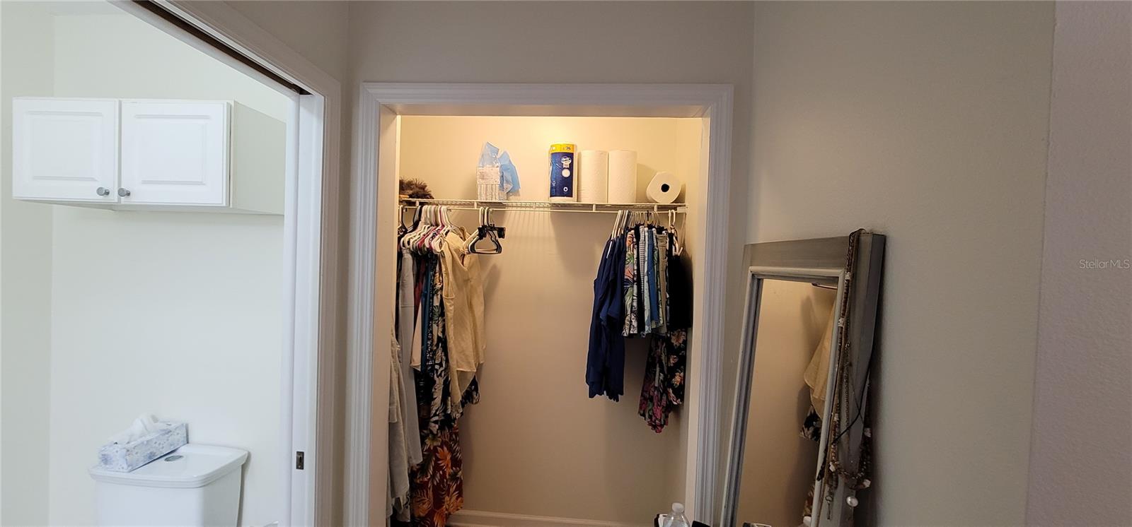 Image 11 of 71 For 2912 Hawthorne Street
