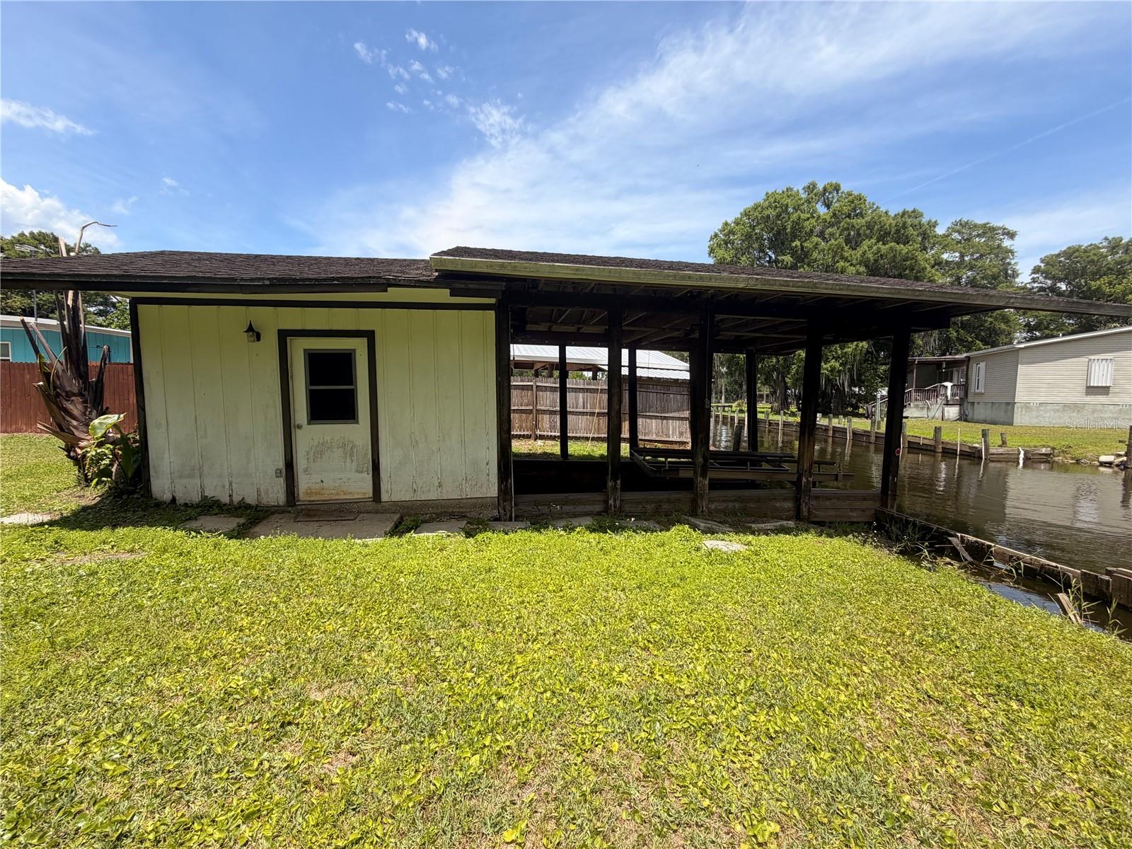 Image 17 of 21 For 56340 Acorn Road